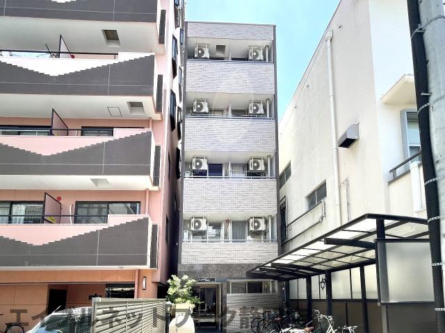 静岡市葵区梅屋町のマンションの建物外観