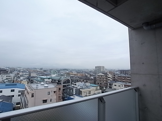 【尼崎市南塚口町のマンションの眺望】