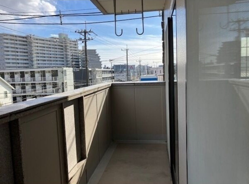 バルコニー　図面と現状に相違がある場合には現状を優先