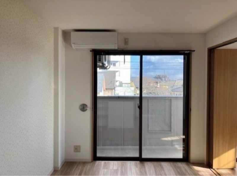 居室・リビング　図面と現状に相違がある場合には現状を優先