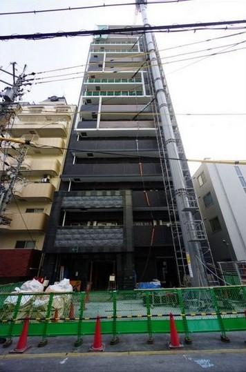 名古屋市中区伊勢山のマンションの建物外観