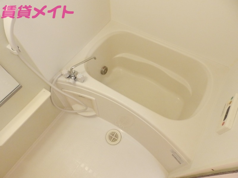 バス・シャワールーム　同型タイプの写真です。