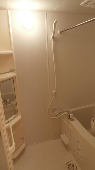 バス・シャワールーム　同建物別室の写真です。