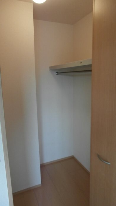 収納　同建物別室の写真です。