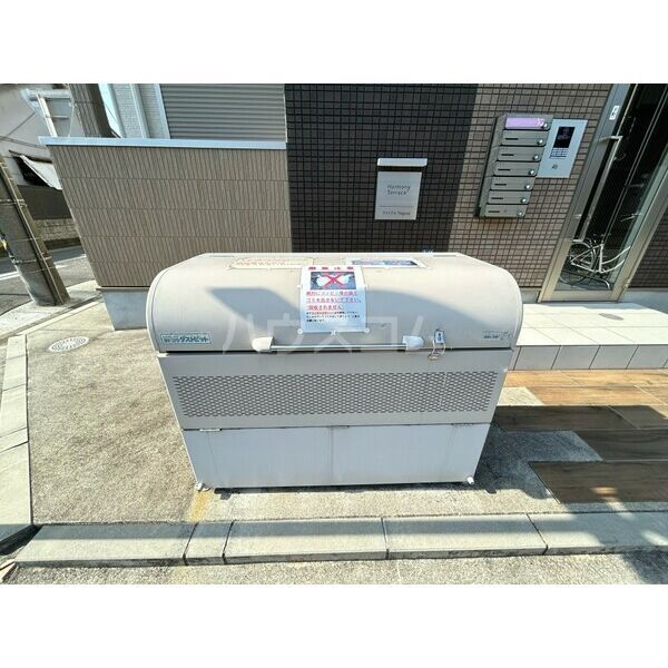 ファミリエ Nagoyaの外観写真