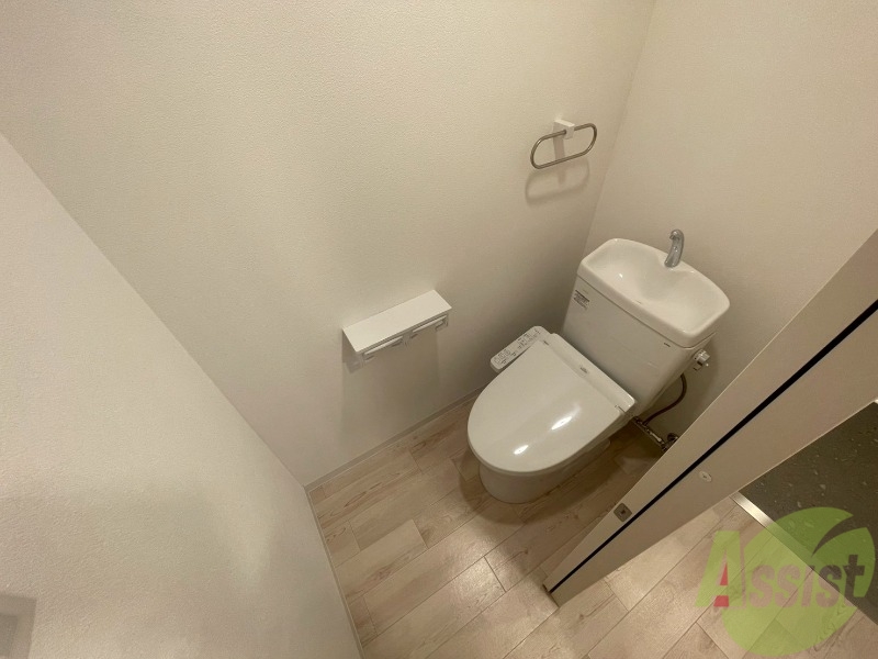 トイレ　トイレです。ウォシュレット付を探している方、おすすめです！