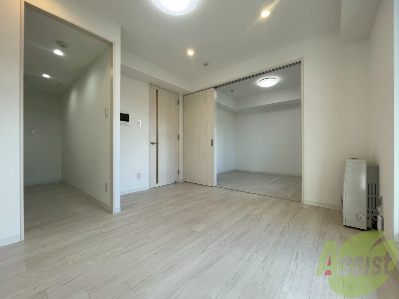 居室・リビング　広々としたリビングですね。使い勝手がよさそうですね！