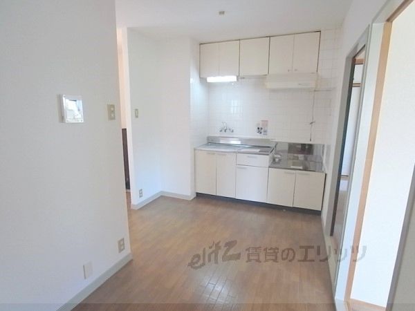 居室・リビング　居室