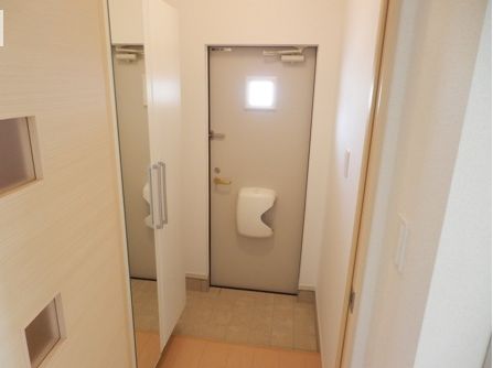 玄関　玄関（イメージ）
