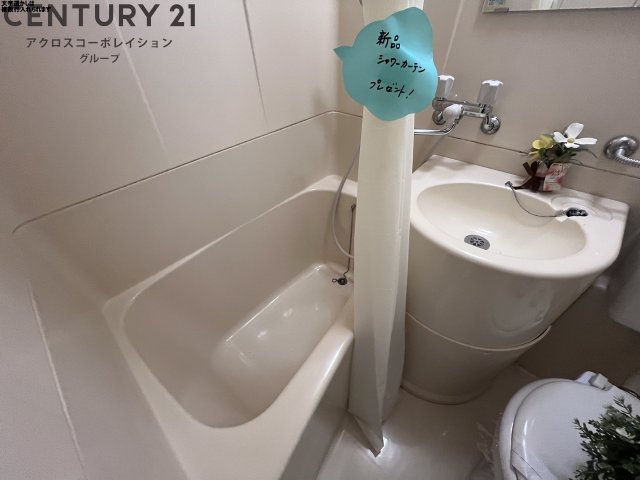 バス・シャワールーム　シンプルで機能的なユニットバスです！