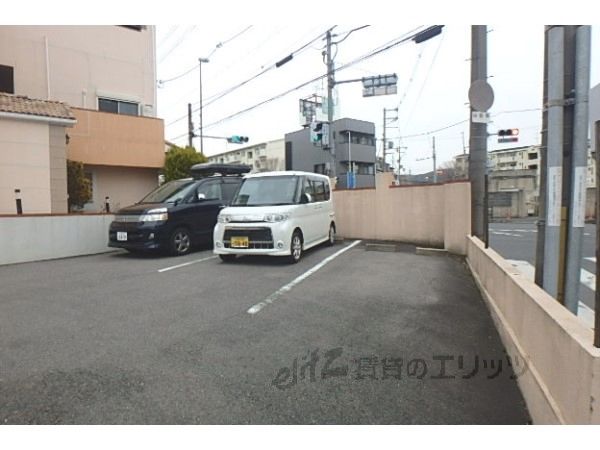 その他共有部分　駐車場
