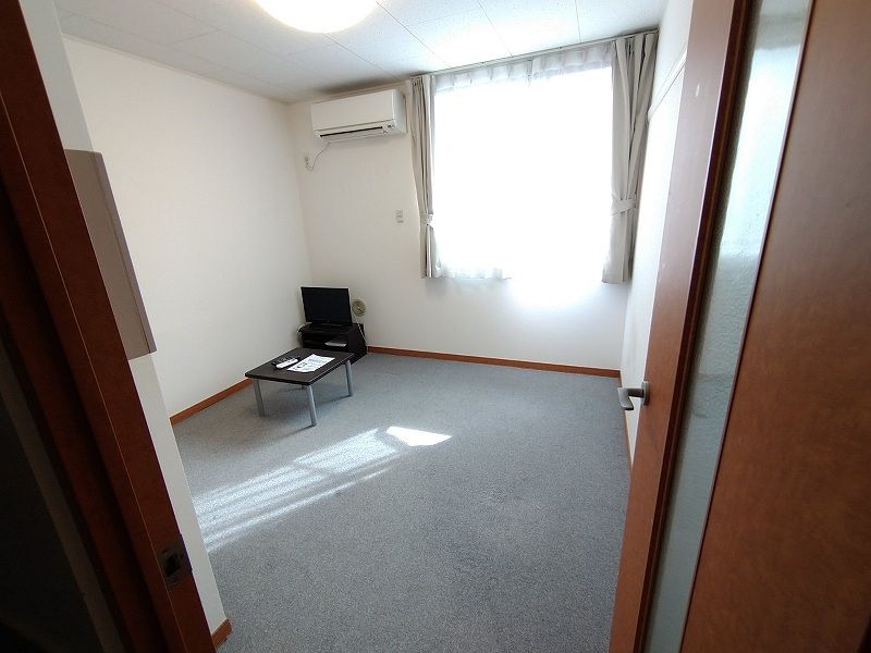 居室・リビング　仕様・設備は現況と異なる場合があります。現況優先。