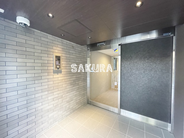 エントランス　管理の行き届いたエントランスです♪