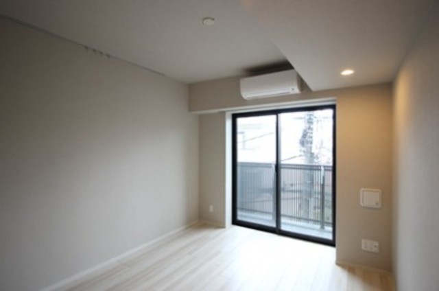 居室・リビング　★家具の配置も自由に出来る広々リビング★