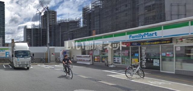 コンビニ　ファミリーマート 海老江一丁目店（コンビニ）まで296m