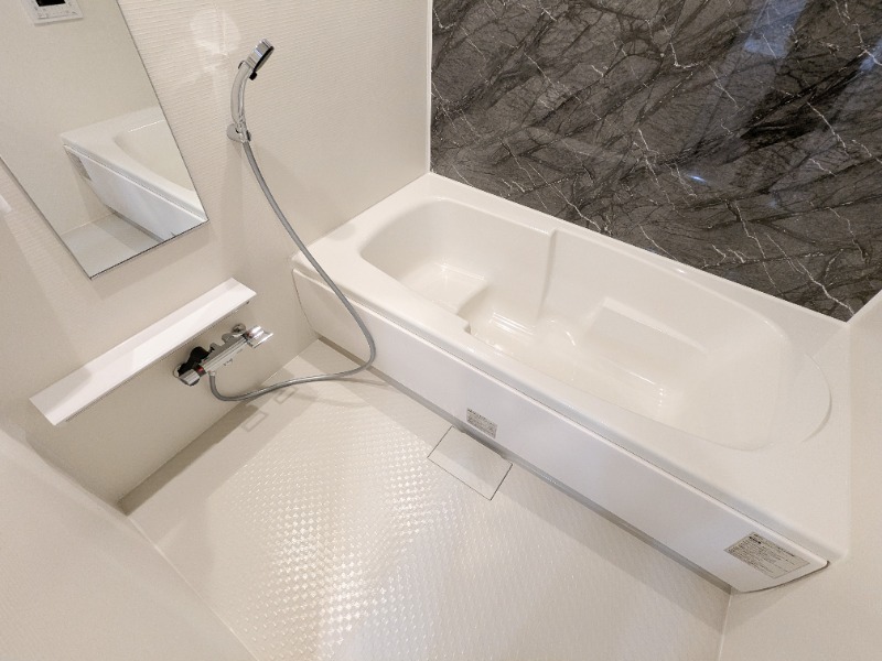 バス・シャワールーム　図面と現状に相違がある場合には現状を優先