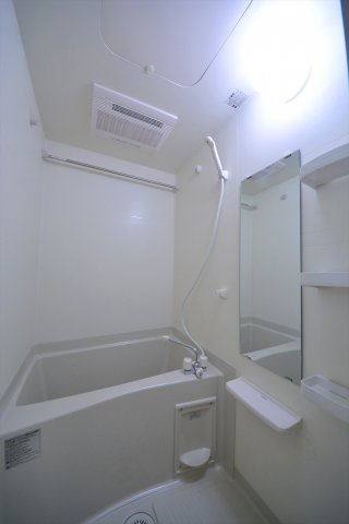 バス・シャワールーム　プレサンス梅田東アルファ　風呂