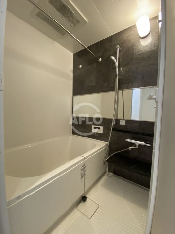 バス・シャワールーム　Vert soleil真田山　浴室