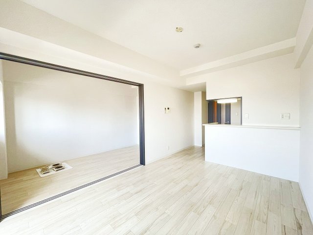 居室・リビング　ゆったりとした居間です