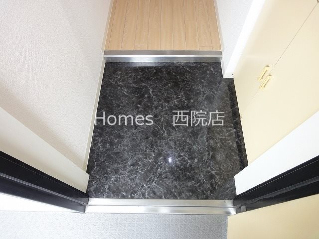 玄関　別号室参考写真