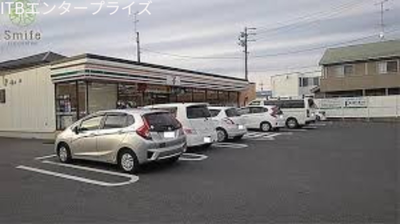 コンビニ　セブンイレブン浜松飯田北店（コンビニ）まで552m