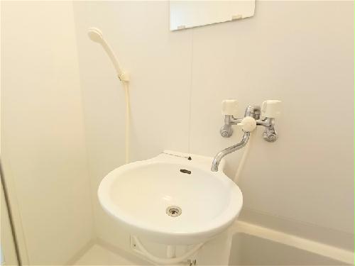 洗面設備　洗面スペースです。