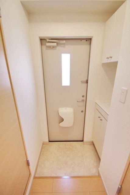 玄関　★お部屋探しはタウンハウジング稲田堤店まで★