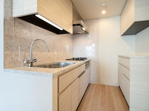 キッチン　コンパクトなキッチンで掃除もラクラク