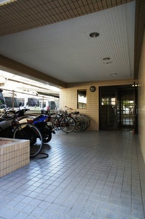 ロビー　落ち着いたロビーです