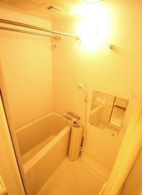 バス・シャワールーム　バスルーム