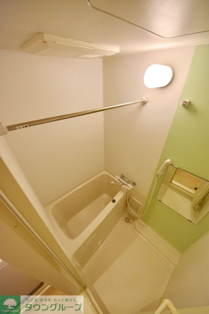 バス・シャワールーム　バス