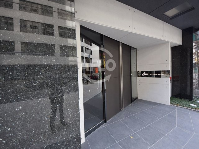 エントランス　ルーエ本町　エントランスアプローチ