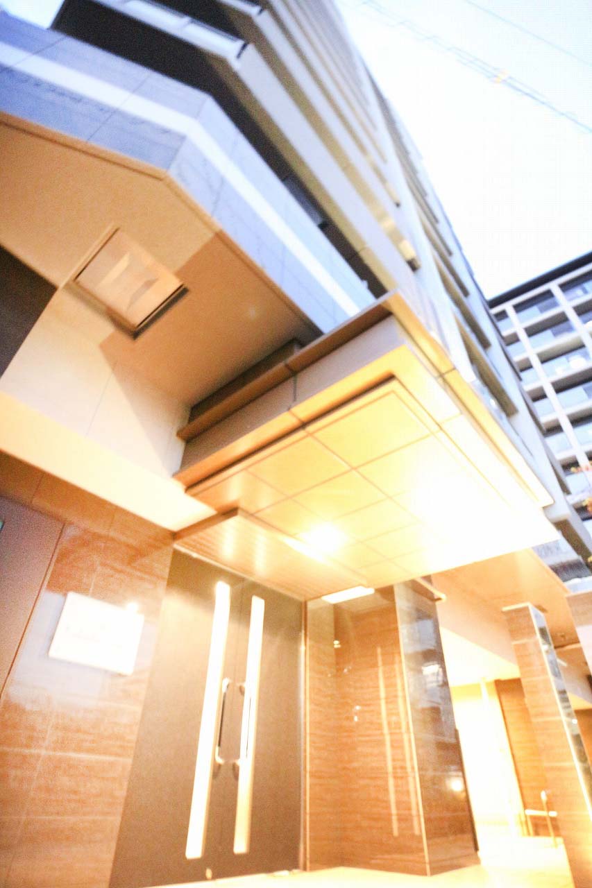 建物外観　シンプルで洗練されたデザインが毎日の暮らしに心地よさをプラス