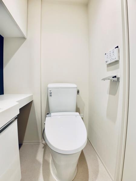 トイレ　清潔感のあるトイレです