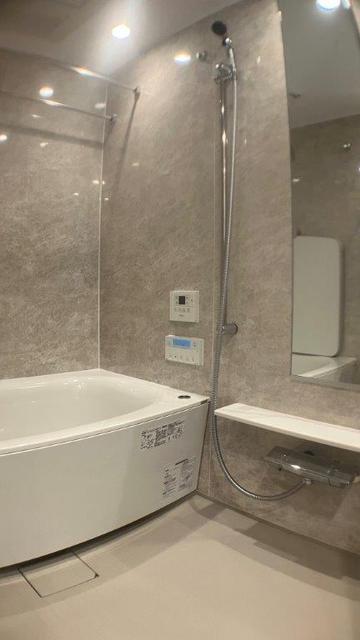 バス・シャワールーム　浴室暖房乾燥機・追焚機能・ミストサウナ付