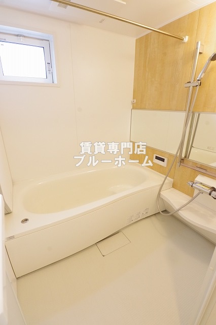 バス・シャワールーム　素敵な浴室です！