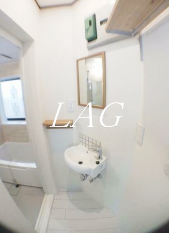 洗面設備　洗面台です。