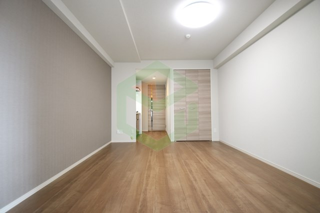 居室・リビング　類似別物件の写真です