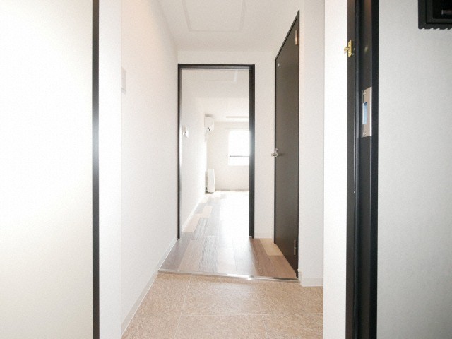 玄関　☆広々玄関フロア☆