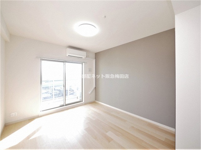 居室・リビング　画像と現状が異なる場合は現状優先となります。