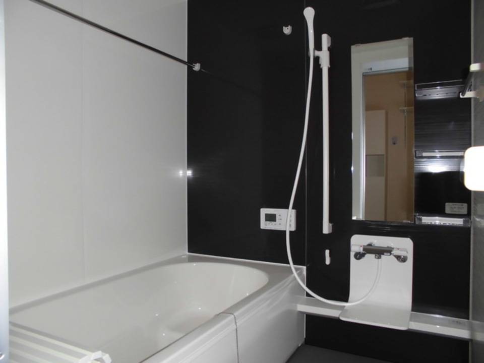 バス・シャワールーム　浴室