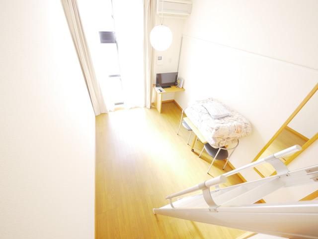 その他部屋・スペース　★ロフトから見たお部屋です★