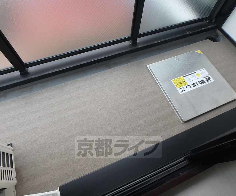 バルコニー　洗濯物はこちら