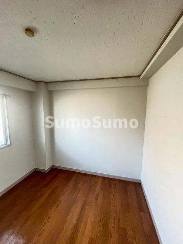 その他部屋・スペース　使い勝手のいい寝室です