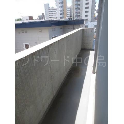バルコニー　詳細は、ウィンドワード中の島店までご相談下さい。