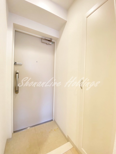 玄関　シューズボックスございます♪