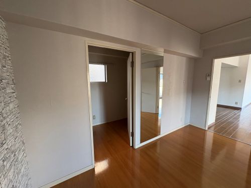 収納　洋室側納戸