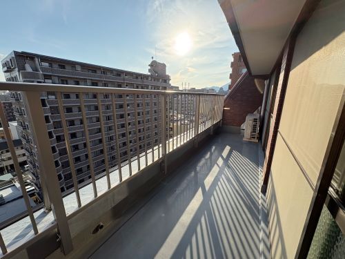 バルコニー　リビング側バルコニー