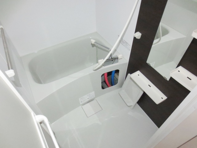 バス・シャワールーム　別号室の参考写真です。