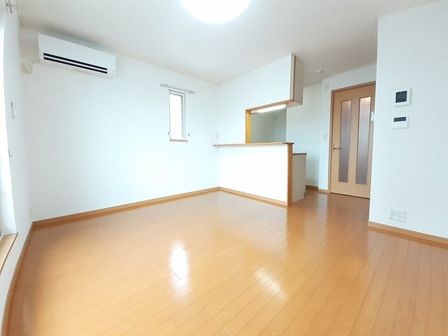 居室・リビング　居間です